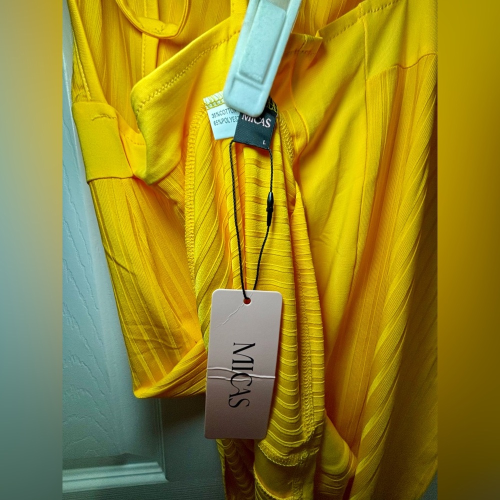 NWT MICAS SZ L YELLOW Womens Ribbed Bodycon Mini Dress - Picture 2 of 4